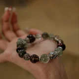 Aquarius Zodiac Crystal Bracelet – Green Vitality & Black Gold Super 7 Healing Stone Bracelet for Courage, Self-Empowerment, and Harmony