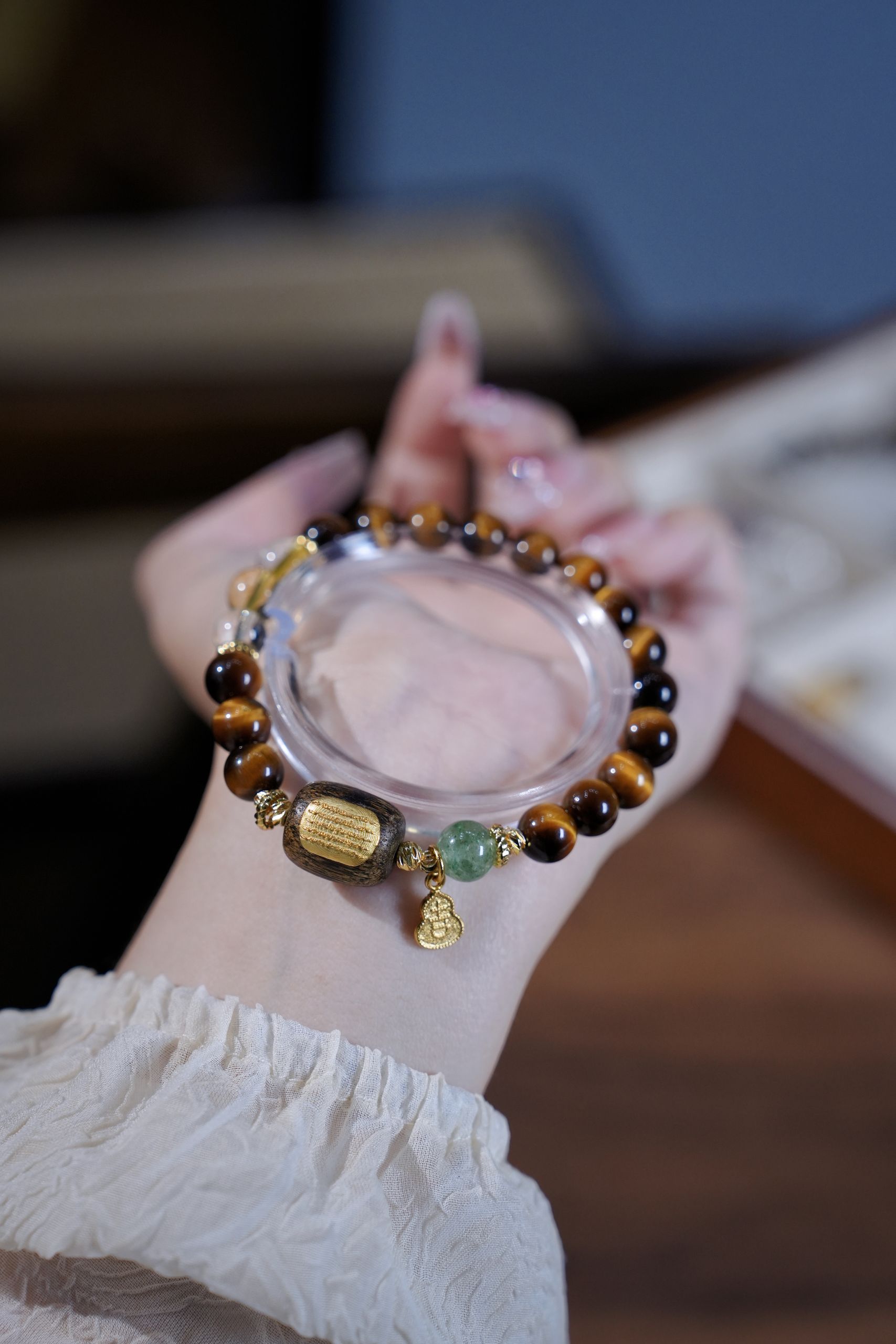“Agarwood Amber Crystal Bracelet – Inner Strength & Prosperity”-233