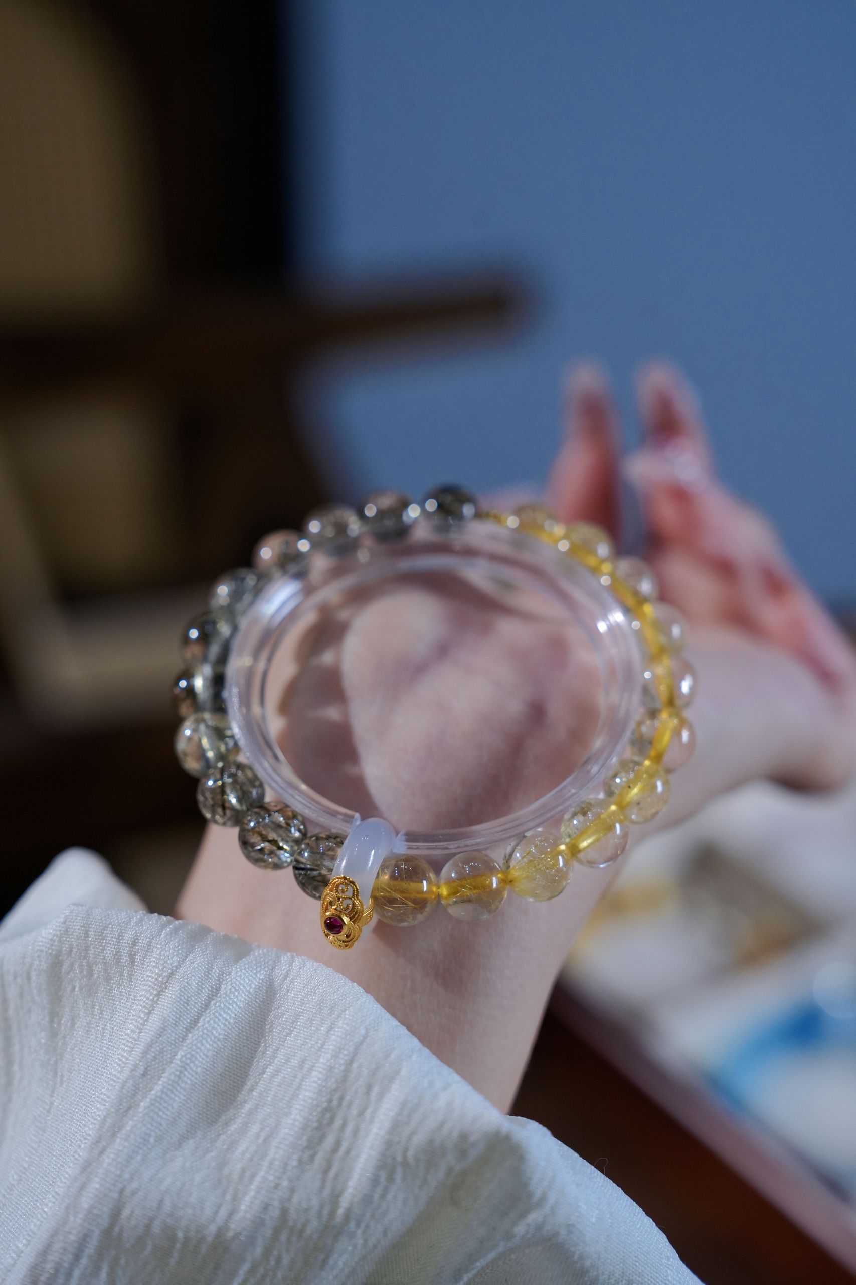 “Treasure Trove Crystal Bracelet – Wealth Magnet & Vital Energy”-240