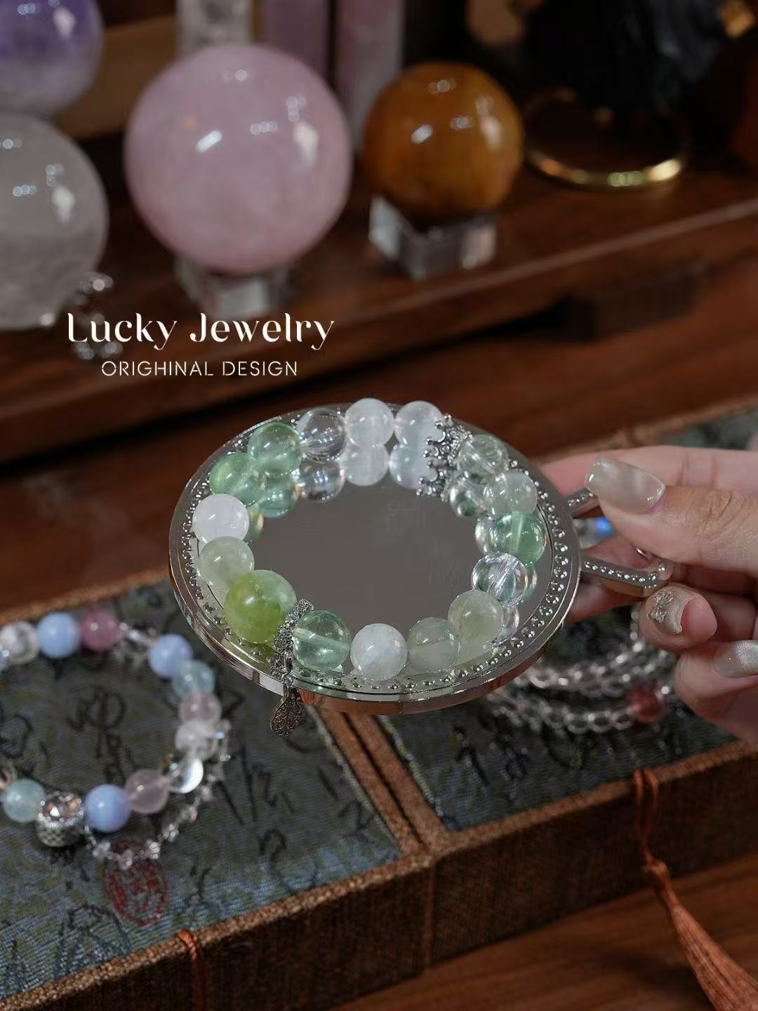 “Golden Jade Leaves Bracelet – Wealth Flow & Pure Energy”-351